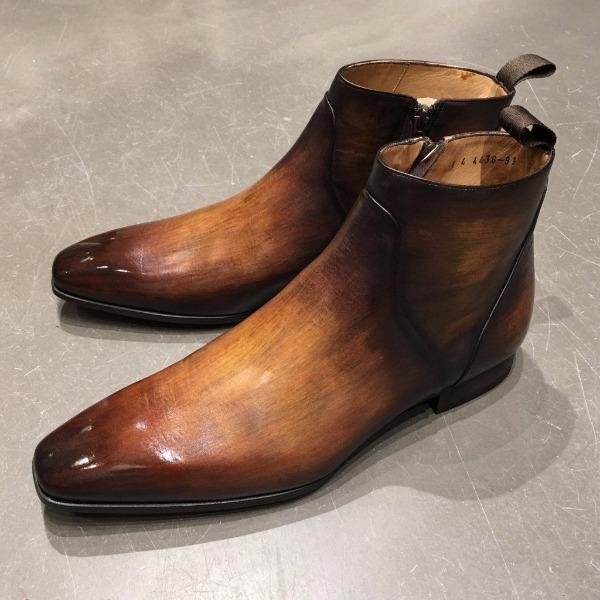 IT04 ZIPPED ANKLE BOOT