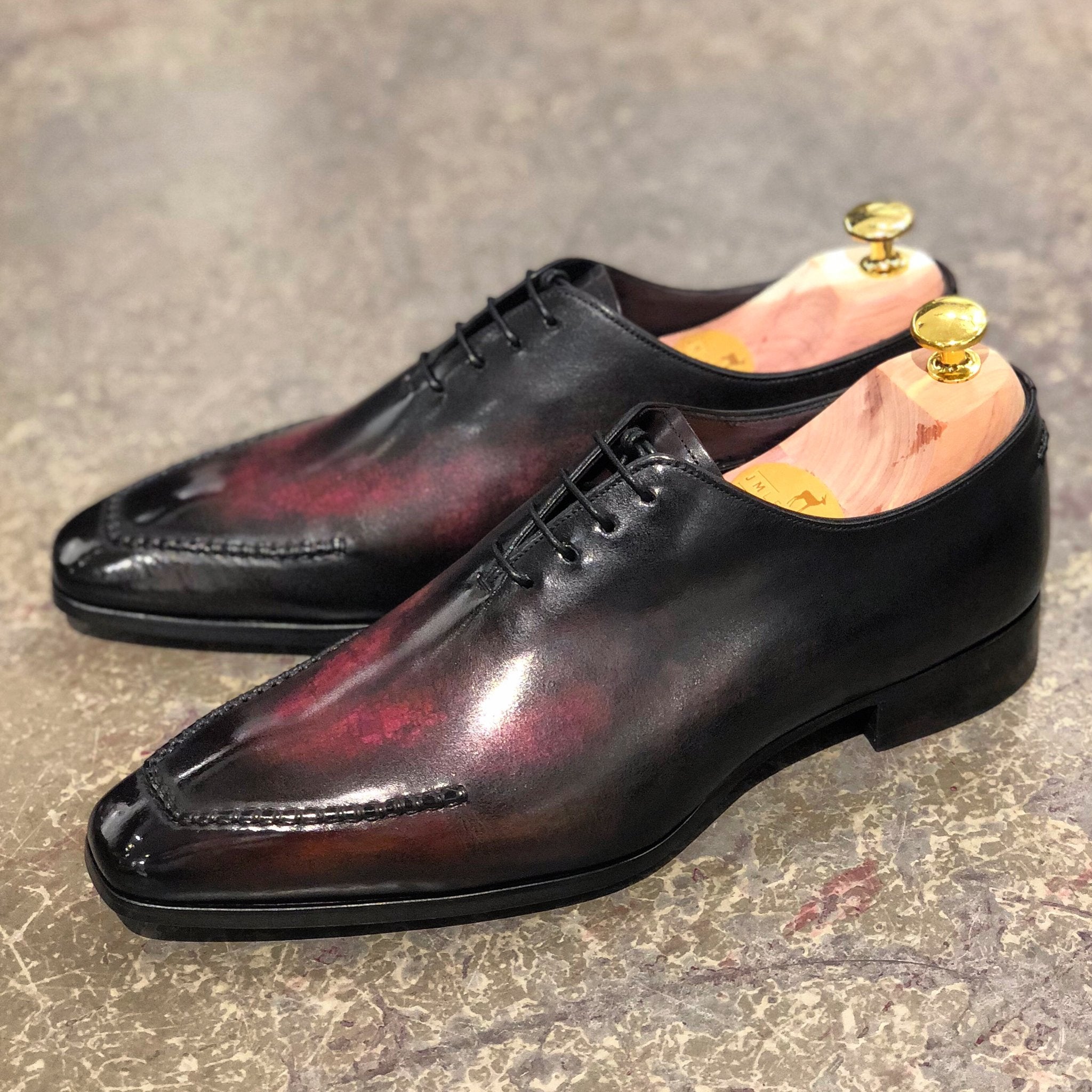 IT14 ONE CUT WITH STITCHING